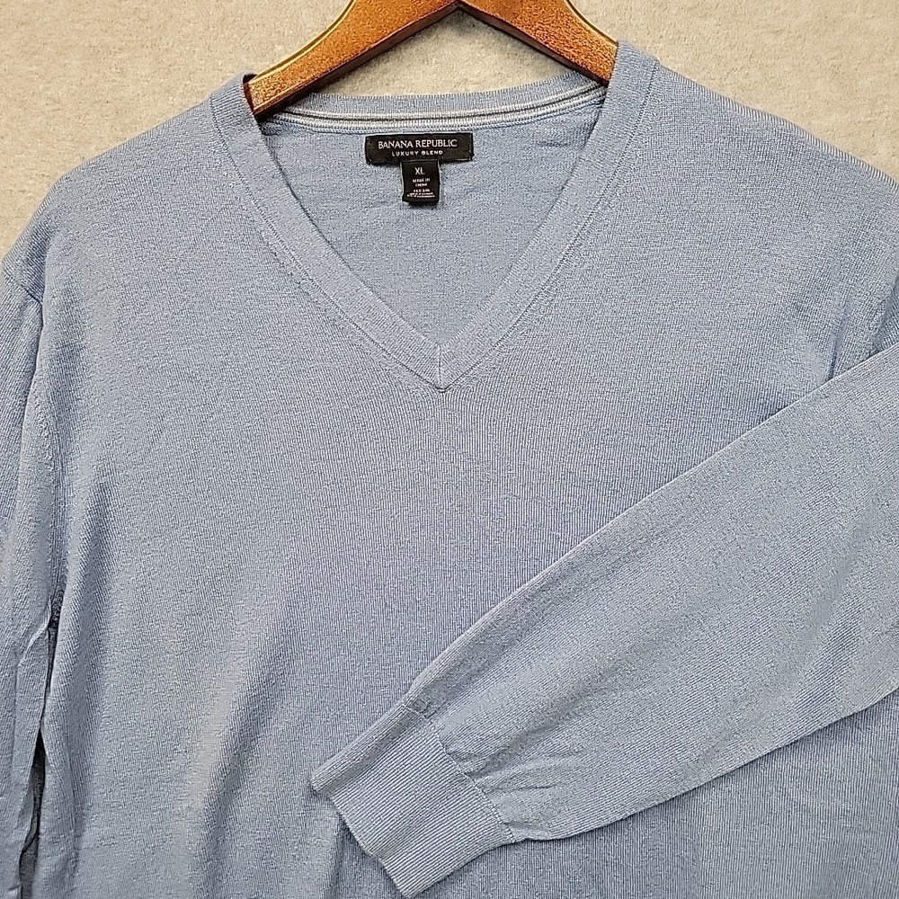 BANANA REPUBLIC Lt Blue Silk Cotton Cashmere Sweater V-Neck Luxury Blend Mens XL
